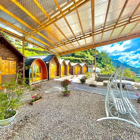 Homestay Thach Gia Trang Sapa Exteriör bild