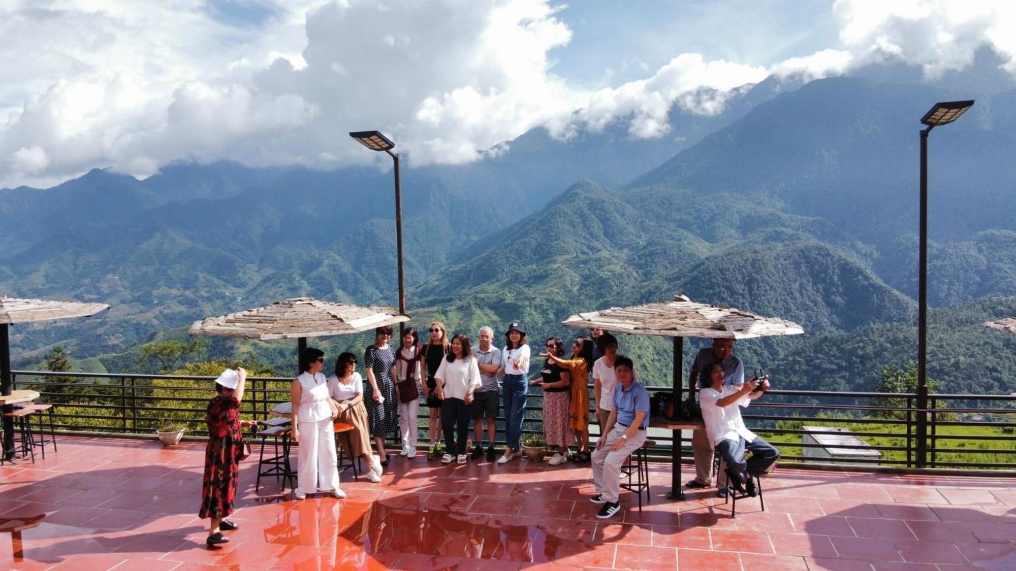 Homestay Thach Gia Trang Sapa Exteriör bild
