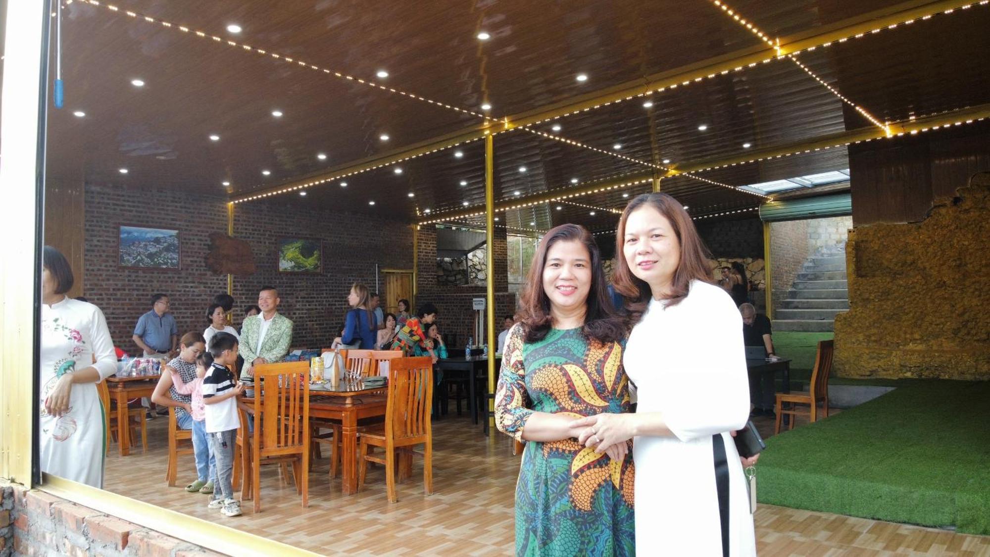 Homestay Thach Gia Trang Sapa Exteriör bild