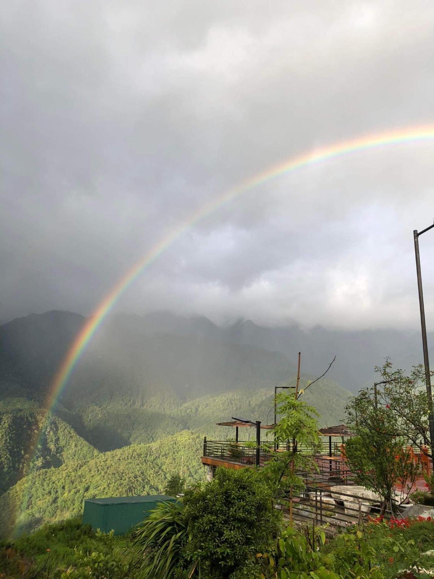 Homestay Thach Gia Trang Sapa Exteriör bild