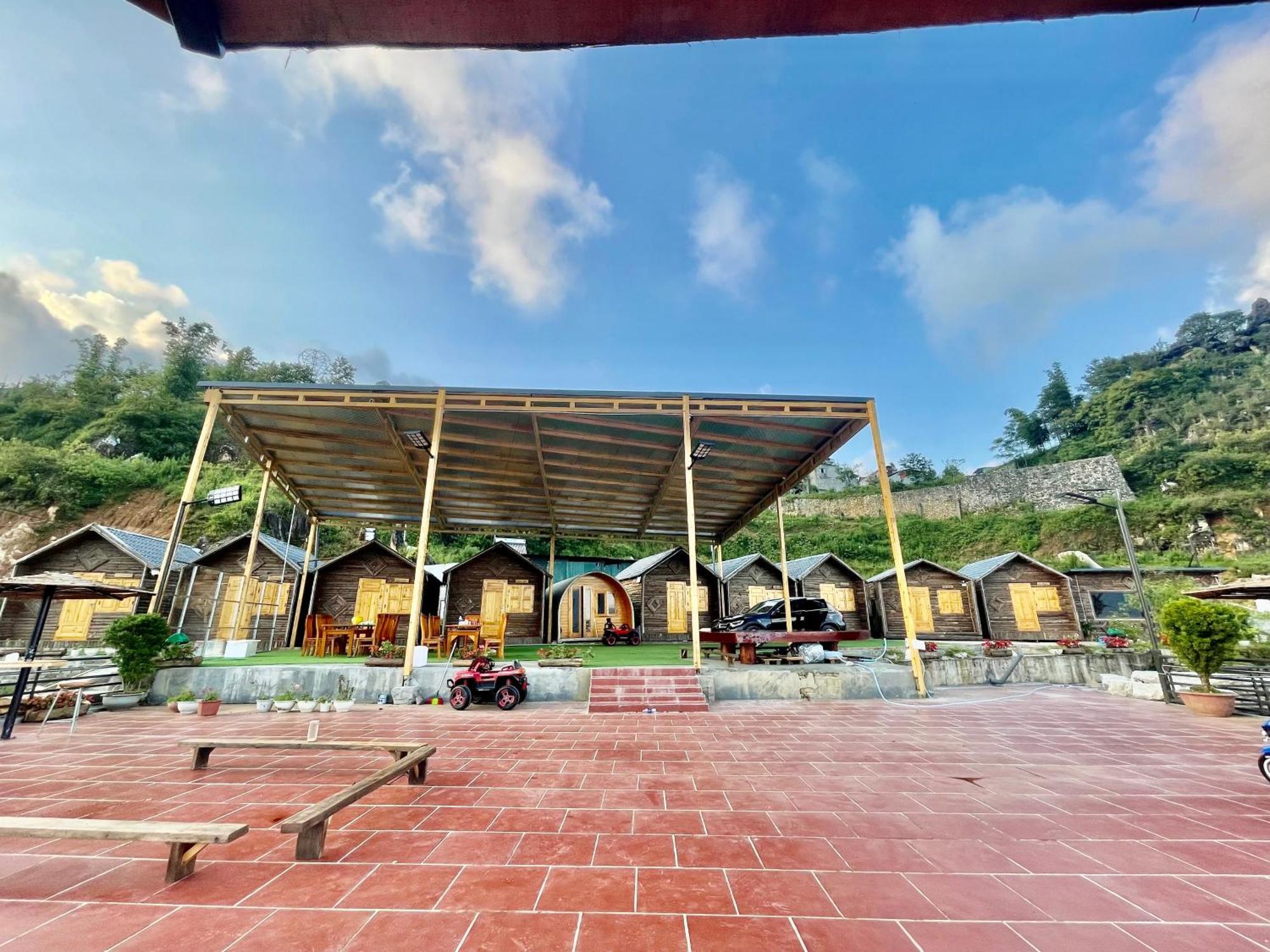 Homestay Thach Gia Trang Sapa Exteriör bild